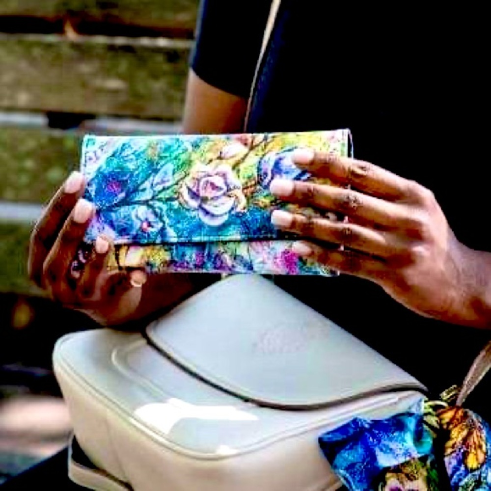 The Behold Collection Folding Wallet